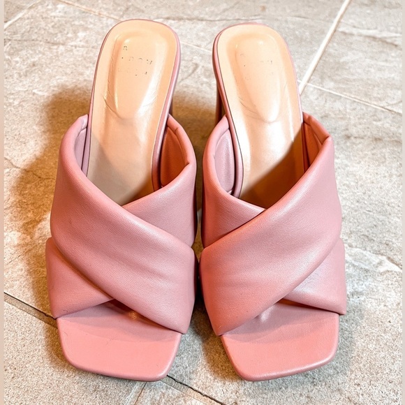 Puffy Criss Cross Heeled Sandals Sz 7.5 - Picture 2 of 7